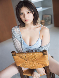 《在床上电影-玩弄刚结婚的美妇》