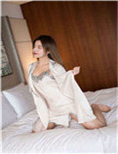 《任我鲁精品视频精品-美女人体网》