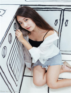 《丝袜诱惑-深田咏美新逃学威龙》